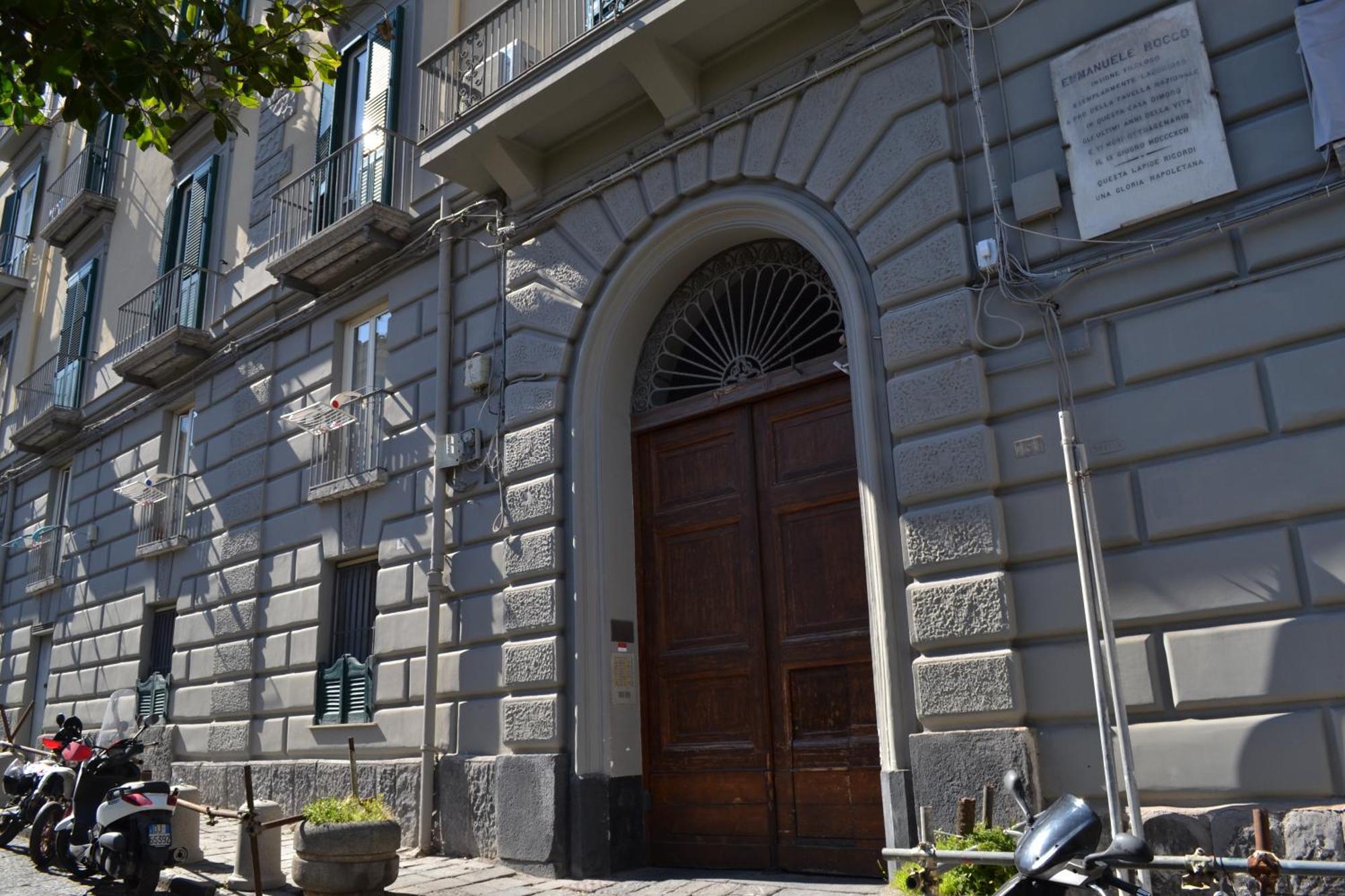 Bed and Breakfast Residenza Suor Orsola Nápoles Exterior foto