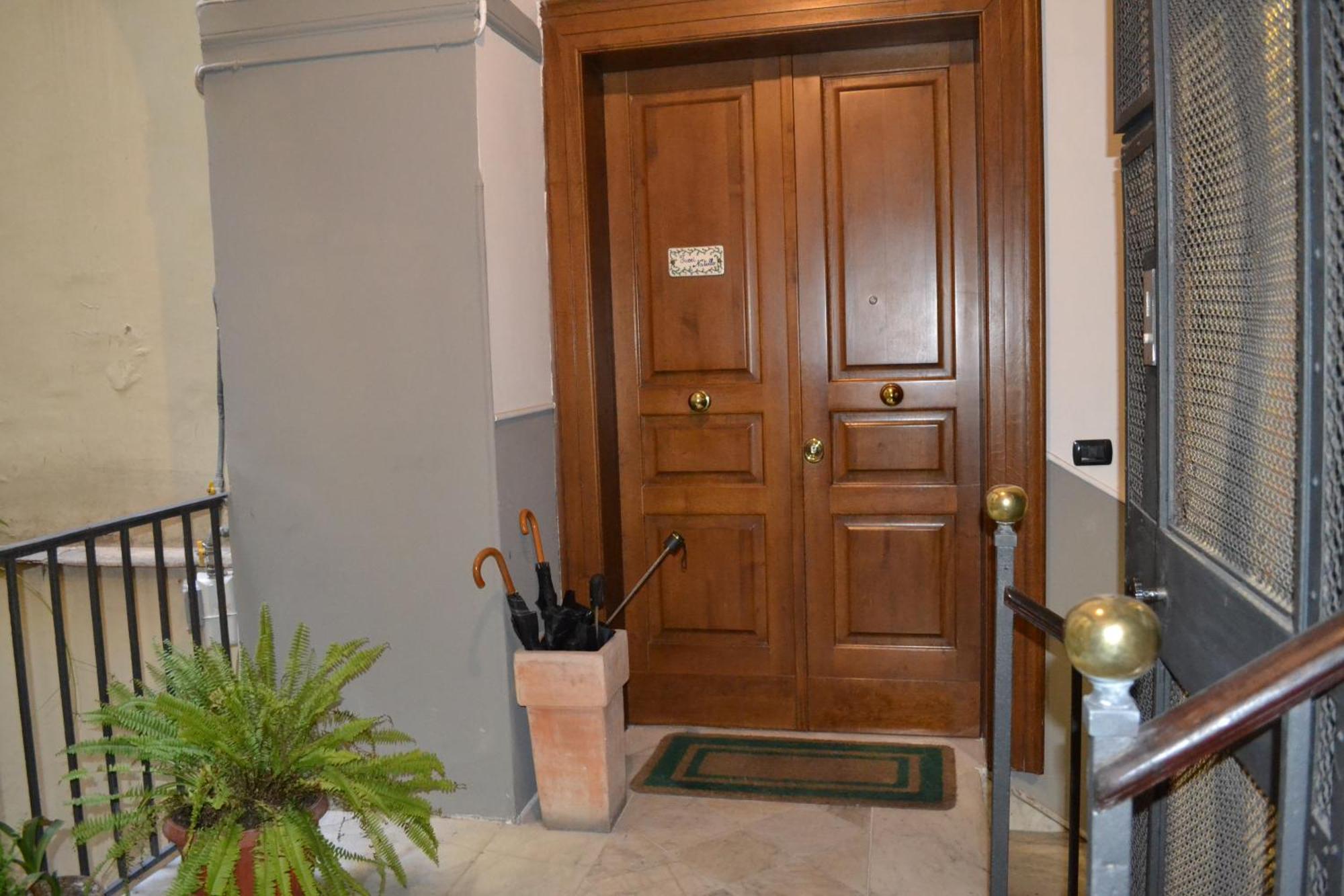 Bed and Breakfast Residenza Suor Orsola Nápoles Exterior foto